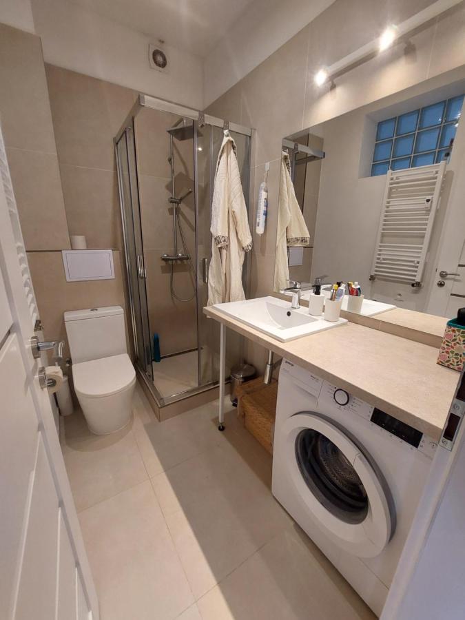 شقة Utulny Apartman S Balkonom براتسيلافا المظهر الخارجي الصورة