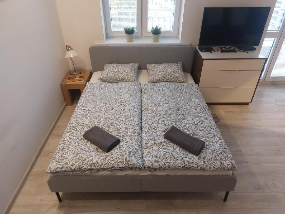 شقة Utulny Apartman S Balkonom براتسيلافا المظهر الخارجي الصورة